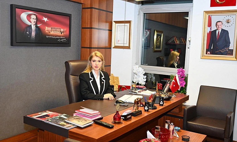 Ölmeztoprak: Cumhurbaşkanımızın Liderliğinde Deprem Bölgesi Yalnız Bırakılmadı