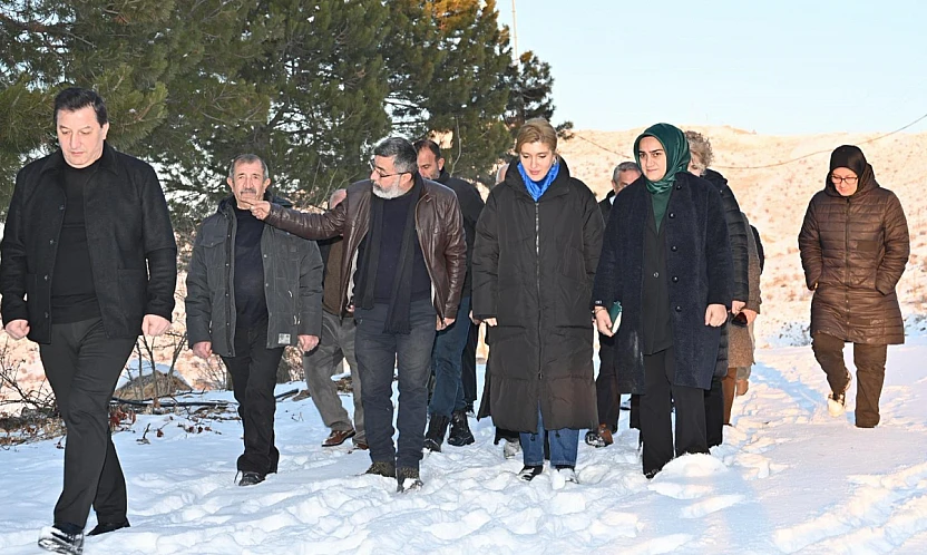 Ölmeztoprak: Köy Evleri Üretimi ve Komşuluğu Güçlendiriyor