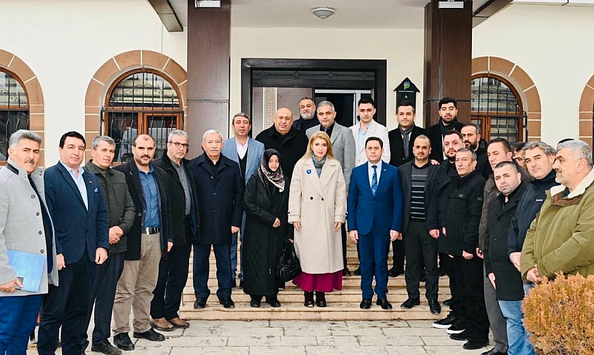 Ölmeztoprak: 'Muhtarlarımız Sahadaki En Güçlü Temsilcilerimiz'