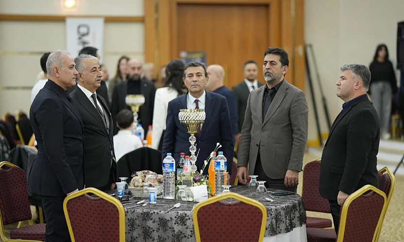 PARHAD, Acil Sağlık Haftasını 400 Sağlık Çalışanıyla Kutladı