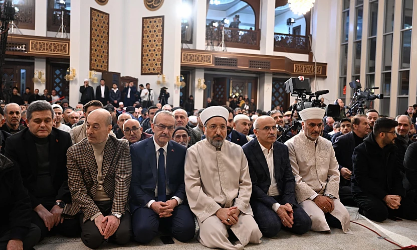 Prof. Dr. Safi Arpaguş'tan Miraç Kandili Mesajı