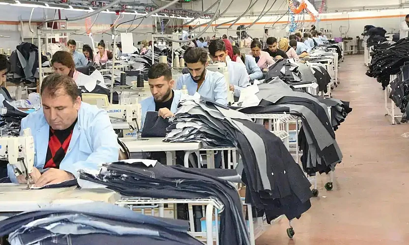 Sanayi İstihdamında Gerileme: Ücretli Çalışan Sayısı Yüzde 3,7 Düştü