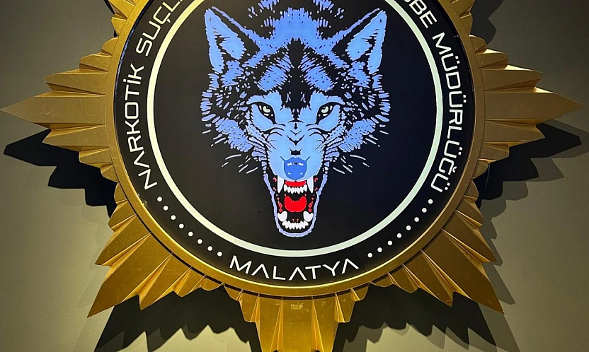 Torbacılara Darbe: 800 Gram Esrarla Yakalandı