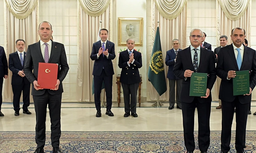 Türkiye ile Pakistan arasında petrol ve doğal gaz işbirliği anlaşması imzalandı