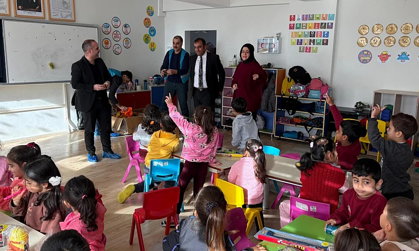 Ülkü Ocakları Malatya Eğitime Destek Vermeye Devam Ediyor