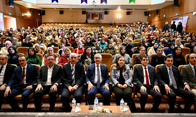 Uyuşturucuyla Mücadelede Ailenin Gücü Malatya'da Masaya Yatırıldı