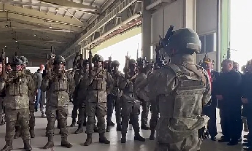 Vali Seddar Yavuz Yerli ve Milli Silah ve Sistemlerin Tanıtım Programına Katıldı