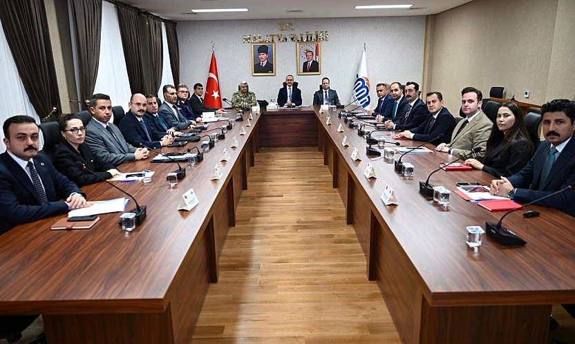 Vali Yavuz Başkanlığında Güvenlik Toplantısı: Operasyonlar Masaya Yatırıldı