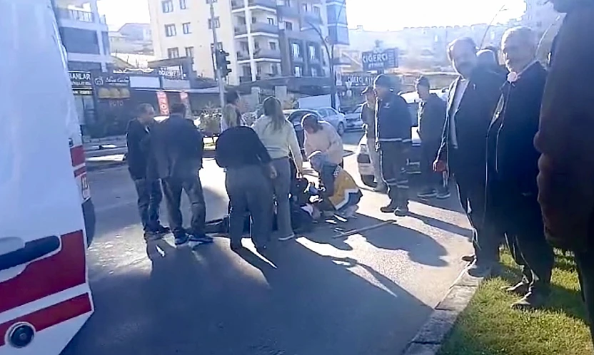 Yeşilyurt İstikametinde Korkutan Kaza: 75 Yaşındaki Yayaya Araç Çarptı