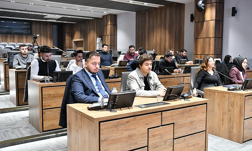 Yeşilyurt'ta Gençliğe Davet: Genç Meclis İçin Başvurular Alınıyor