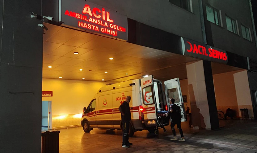 Yeşilyurt'ta Korkutan Kaza: Yaya Araç Çarpmasıyla Yaralandı