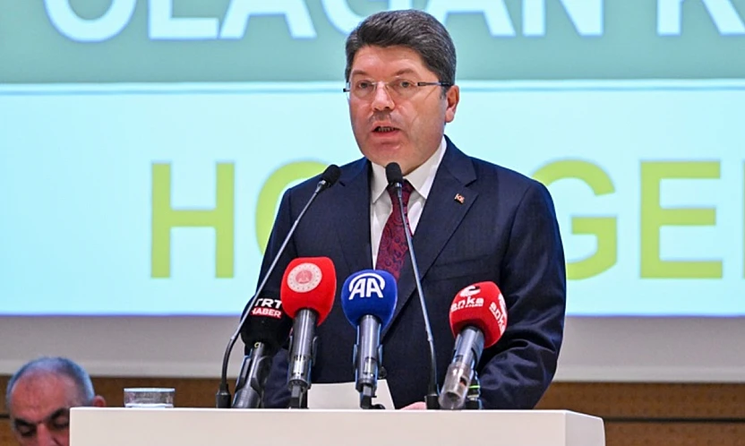 Yurt Dışında Yapılan Noterlik İşlemleri Artık Türkiye'de Her Noterden Alınabilecek